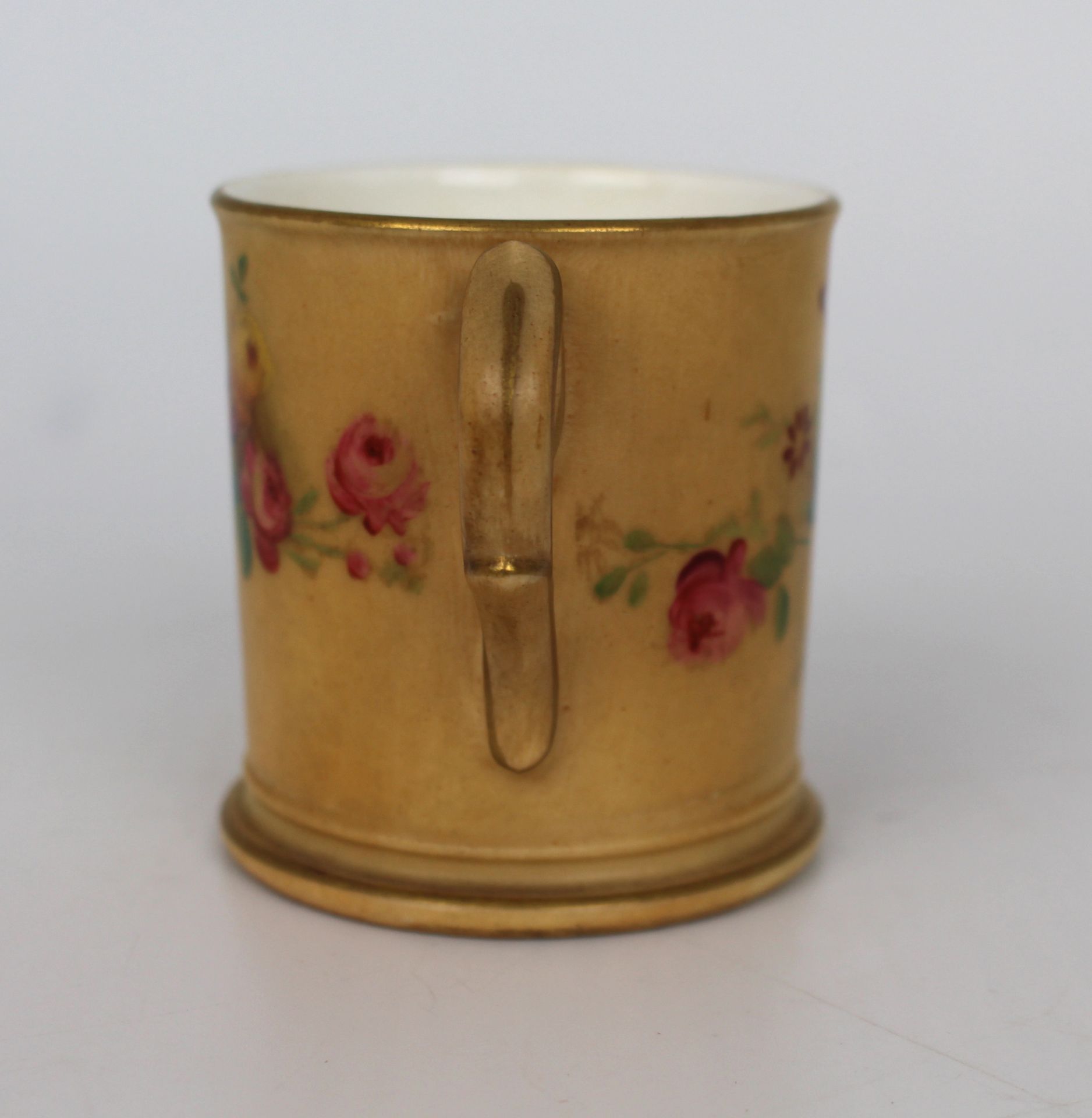 Edwardian Royal Worcester Small Two Handled Blush Cup - Image 3 of 7