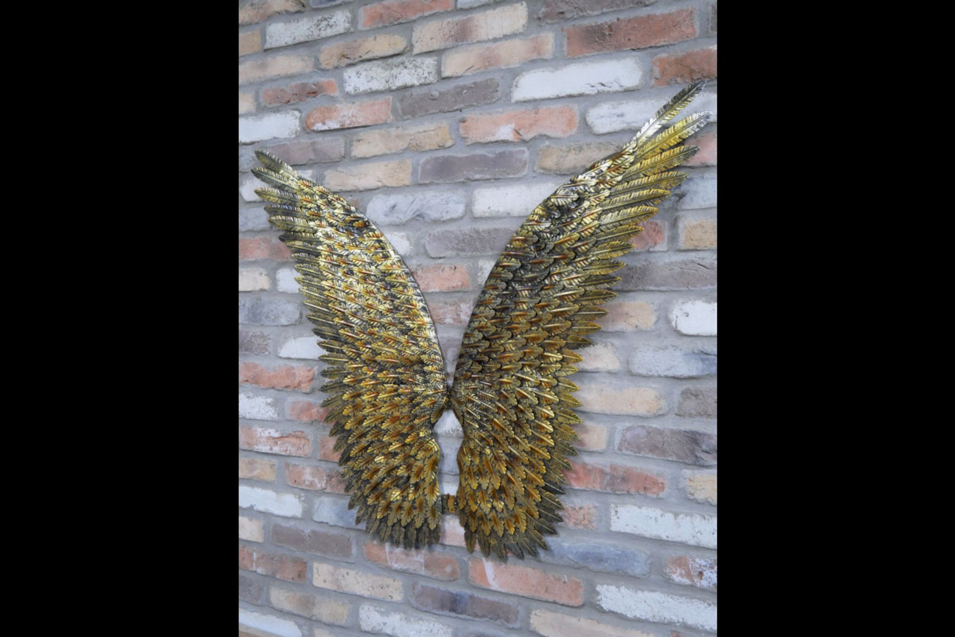 2x Large Golden Angel Wings Wall Decoration