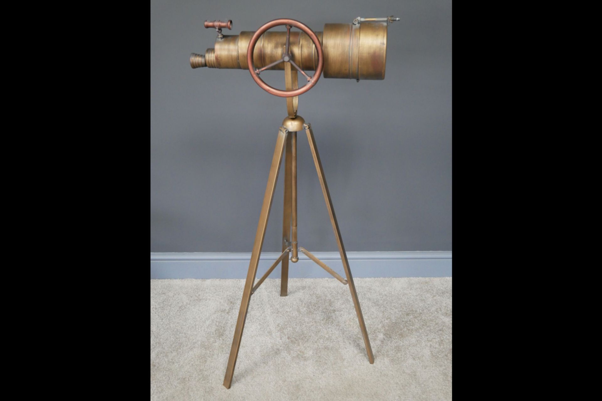 Antique Style Telescope Clock - Image 5 of 6