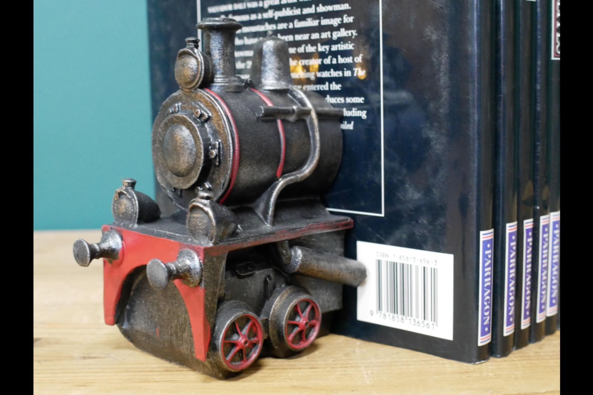 Steam Train Bookends - Image 4 of 7