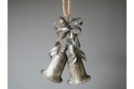 5x Silver Bells Wall Decoration