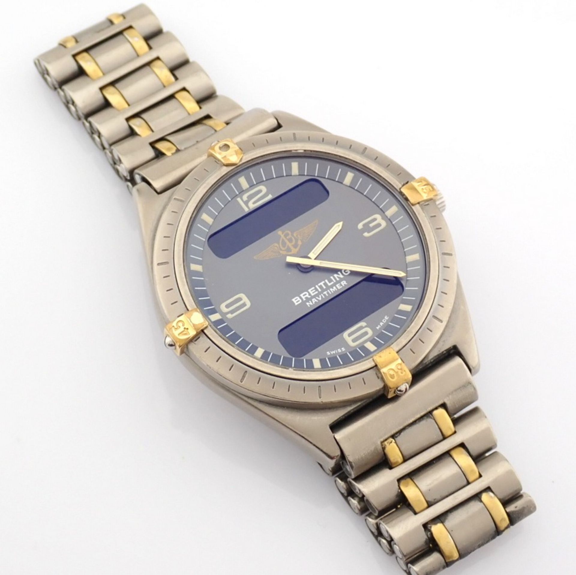 Breitling / Navitimer 80360 - Gentlmen's Titanium Wrist Watch - Image 2 of 16