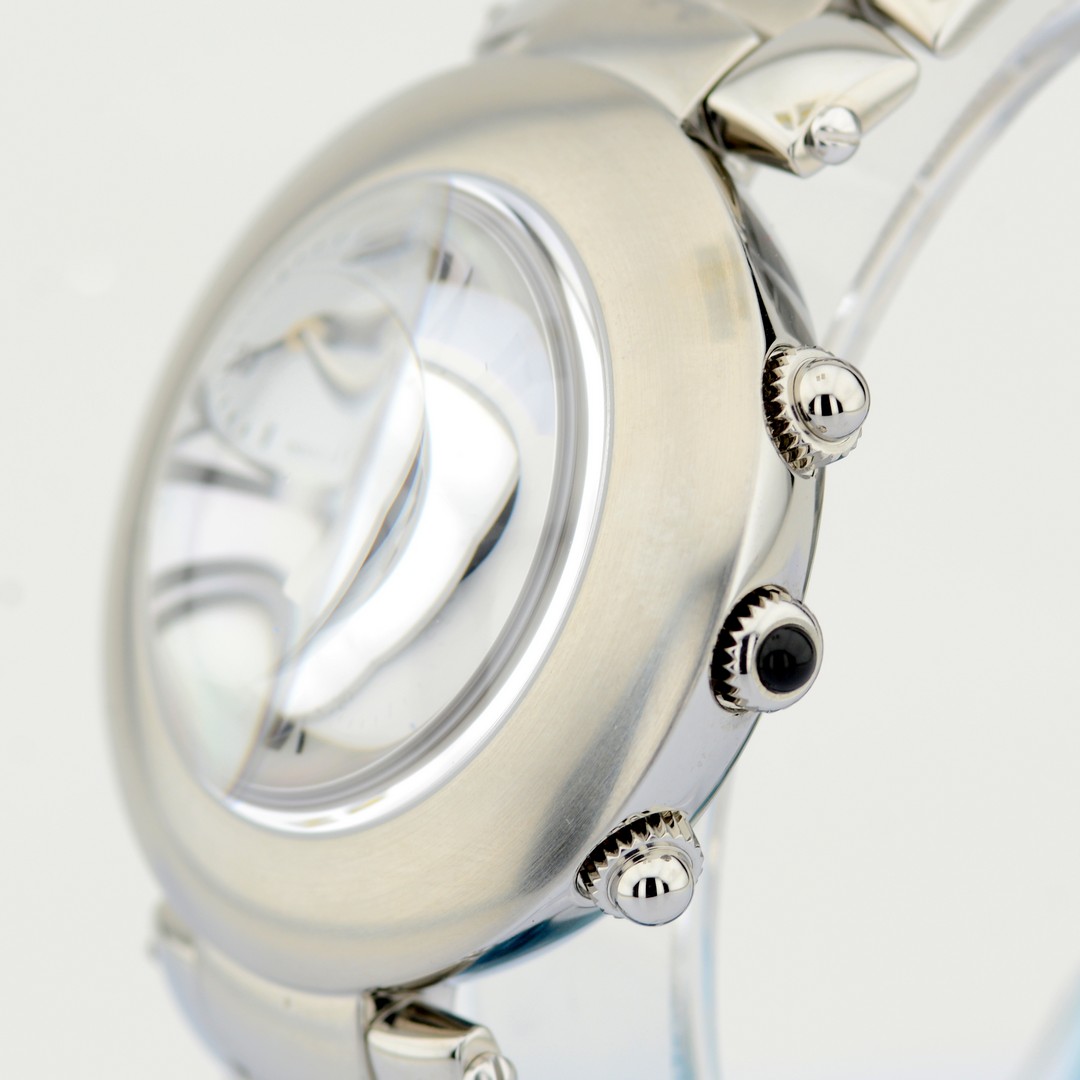 Pierre Balmain / Bubble Swiss Chronograph Date - Gentlmen's Steel Wrist Watch - Image 4 of 7