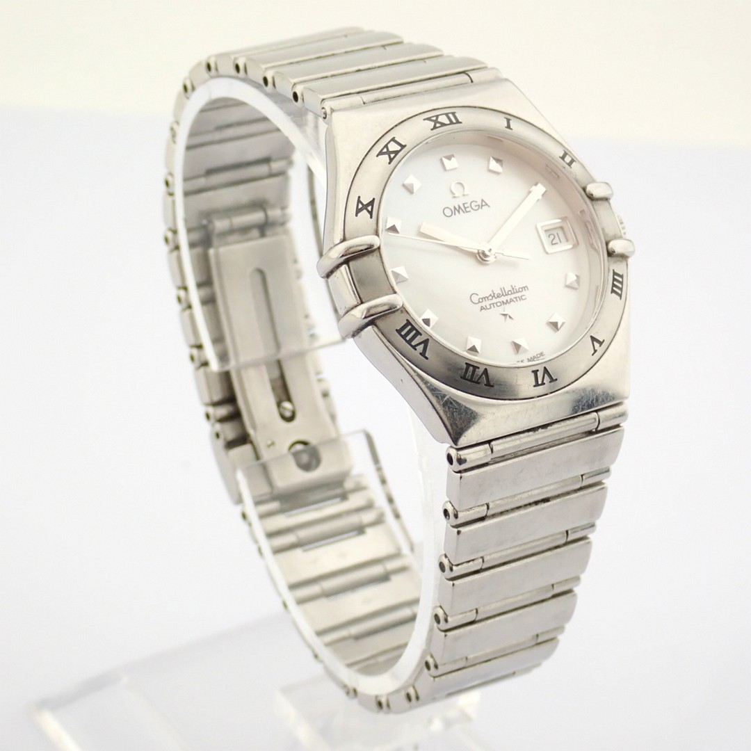 Omega / Constellation 28mm Mother of Pearl Dial - Lady's Steel Wrist Watch - Image 5 of 10