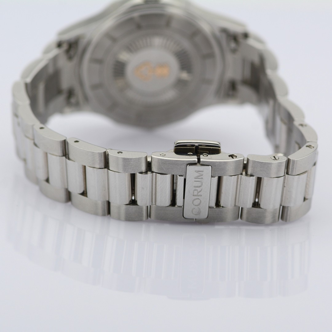 Corum / Admiral's Cup Legend Diamond - Unisex Steel Wrist Watch - Image 6 of 7