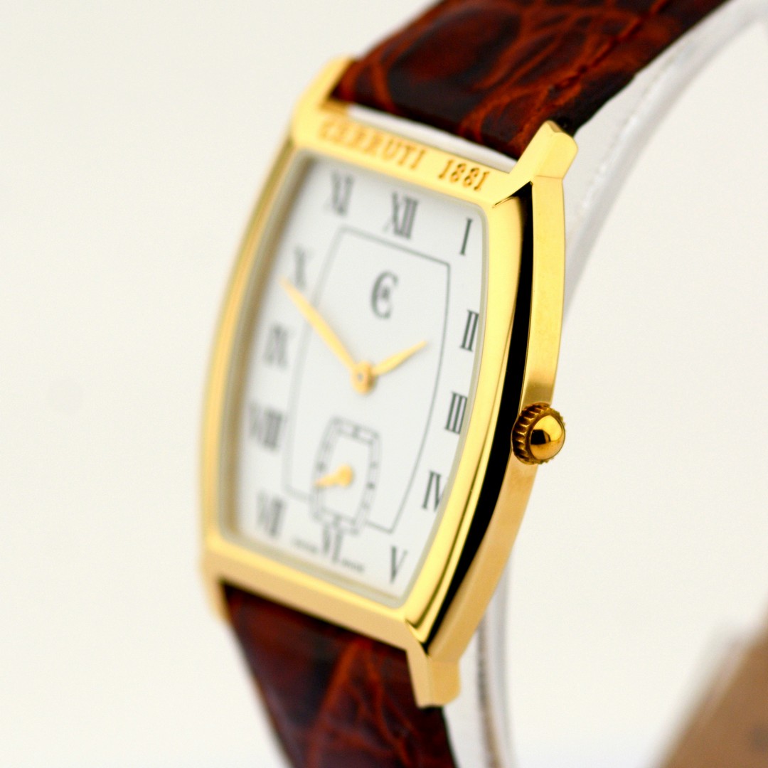 Cerruti / 1881 Unworn - (Unworn) Gentlmen's Gold/Steel Wrist Watch - Image 2 of 9