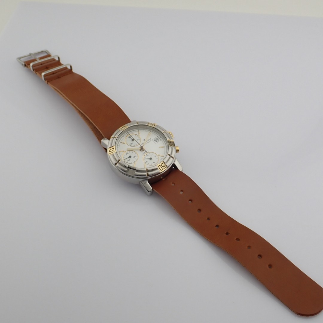 Universal Geneve / Compax 698.410 - Gentlmen's Steel Wrist Watch - Image 2 of 17