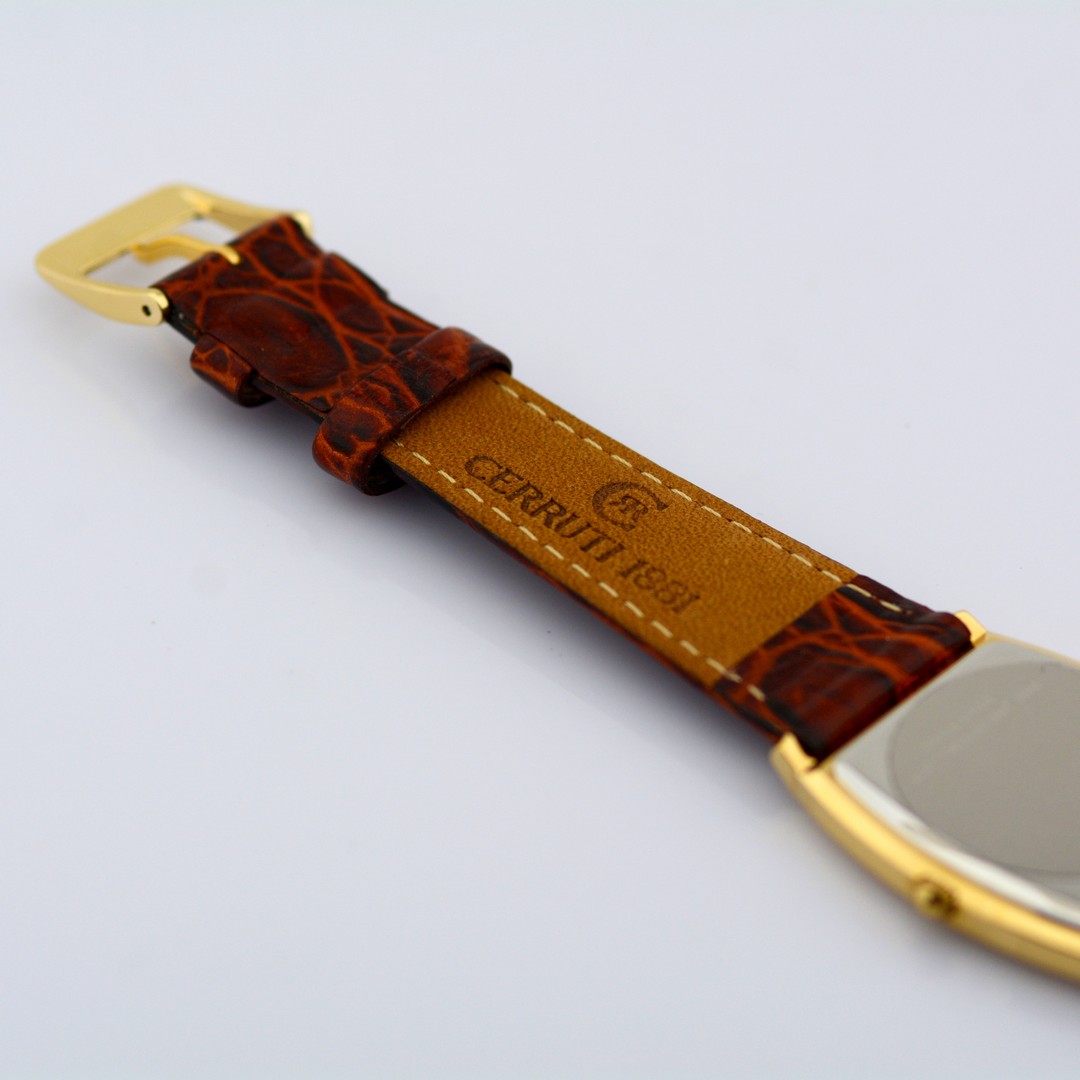 Cerruti / 1881 Unworn - (Unworn) Gentlmen's Gold/Steel Wrist Watch - Image 6 of 7
