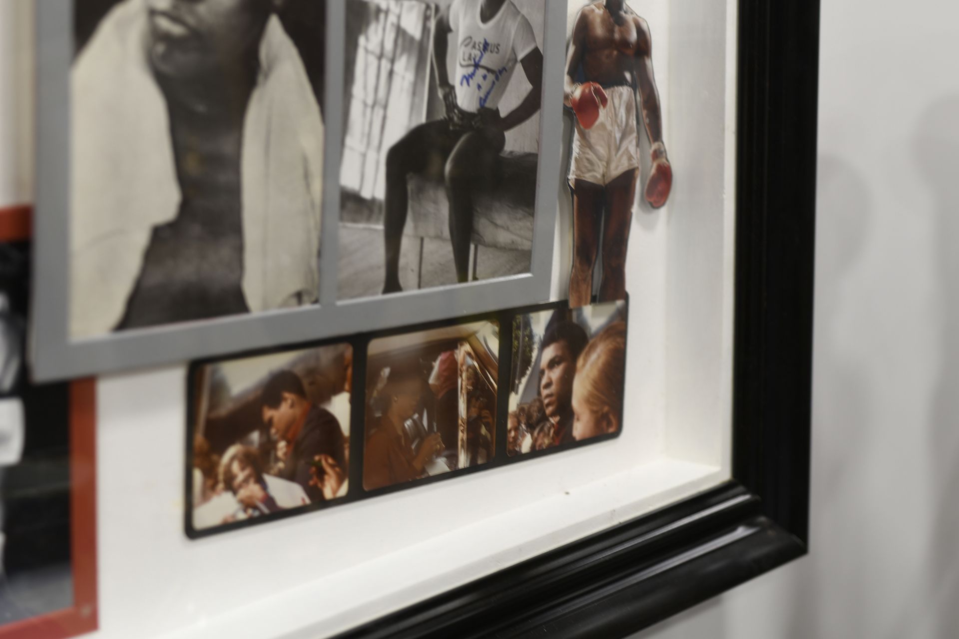 Framed Muhammad Ali and Henry Cooper Presentation with Original Signatures - Image 9 of 11