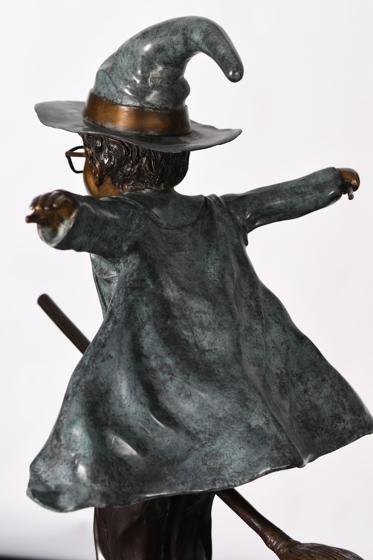 Large 4ft Bronze Wizard Figure - Image 8 of 10