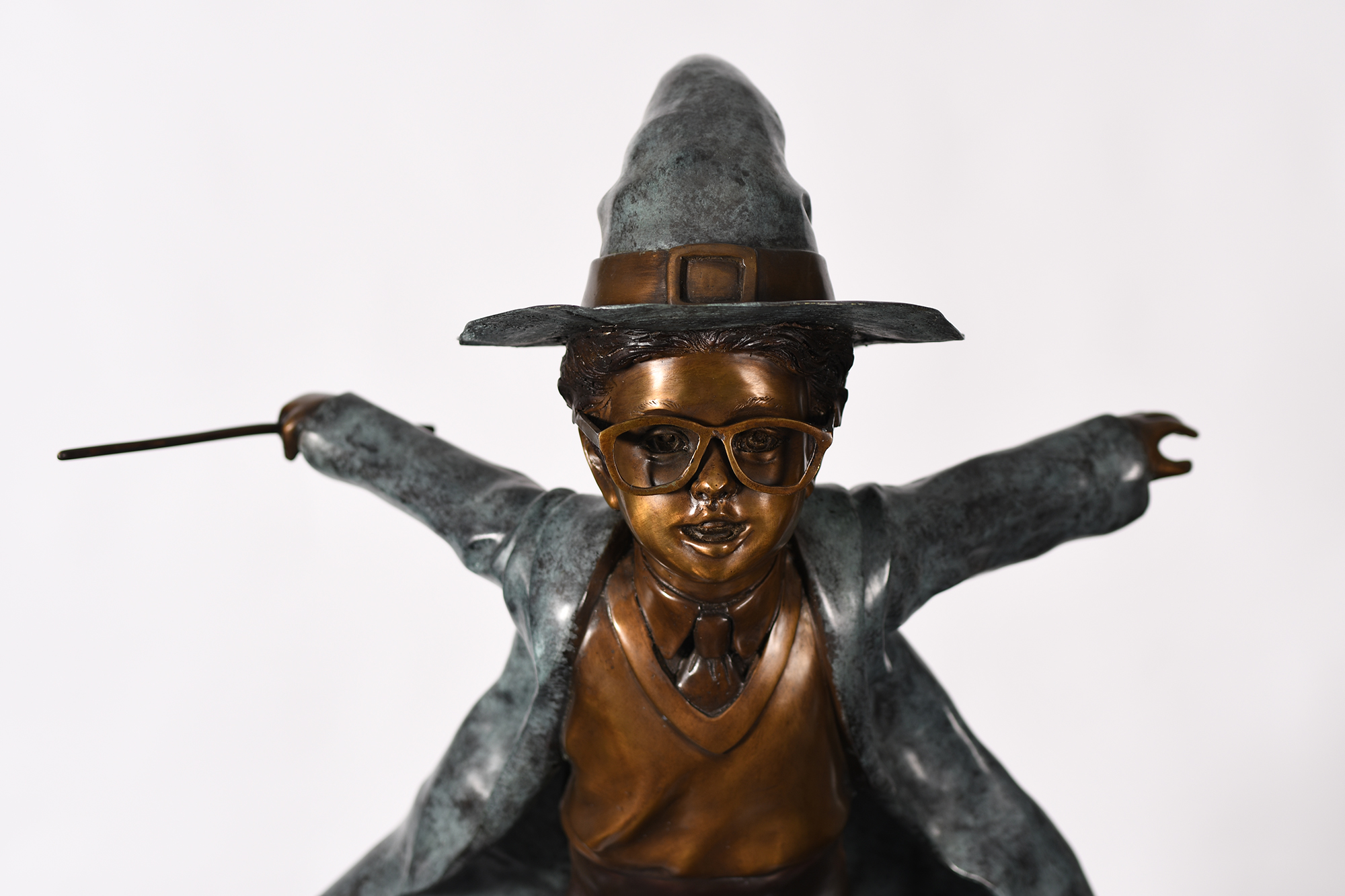 Large 4ft Bronze Wizard Figure - Image 5 of 10