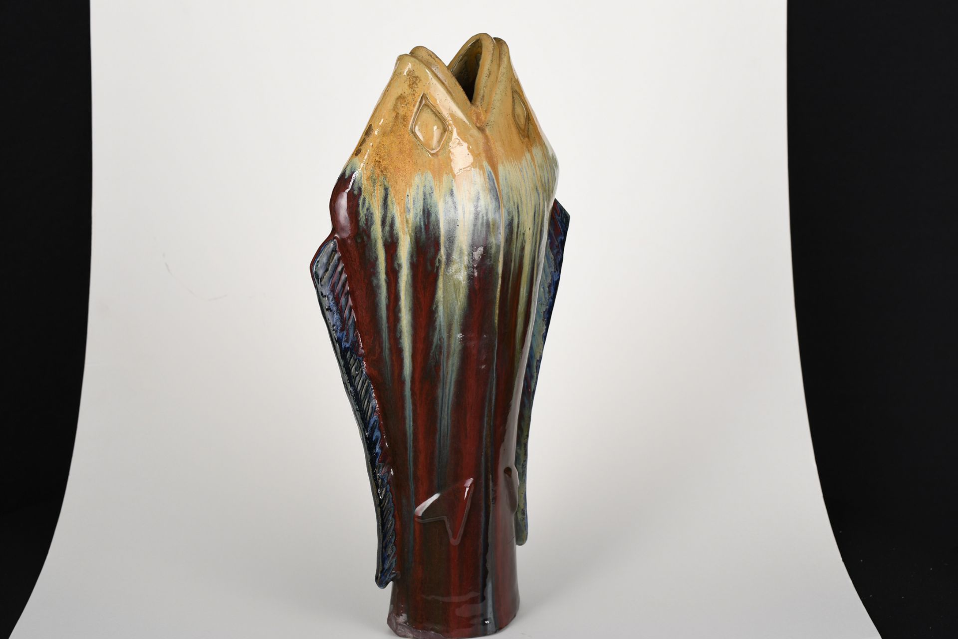 Hand Made Fish Vase - Image 7 of 16