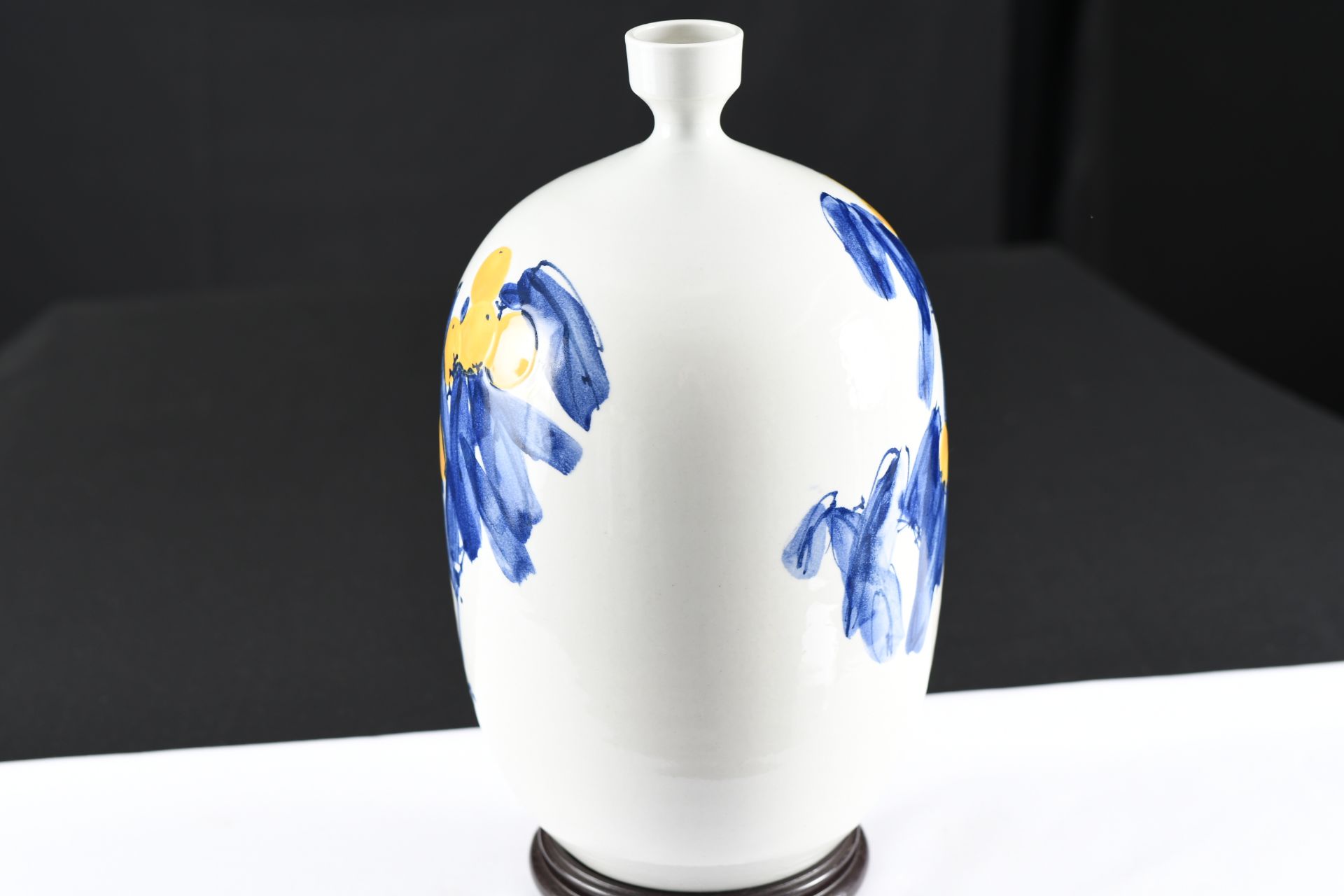 Hand Made Porcelain Vase - Image 3 of 9