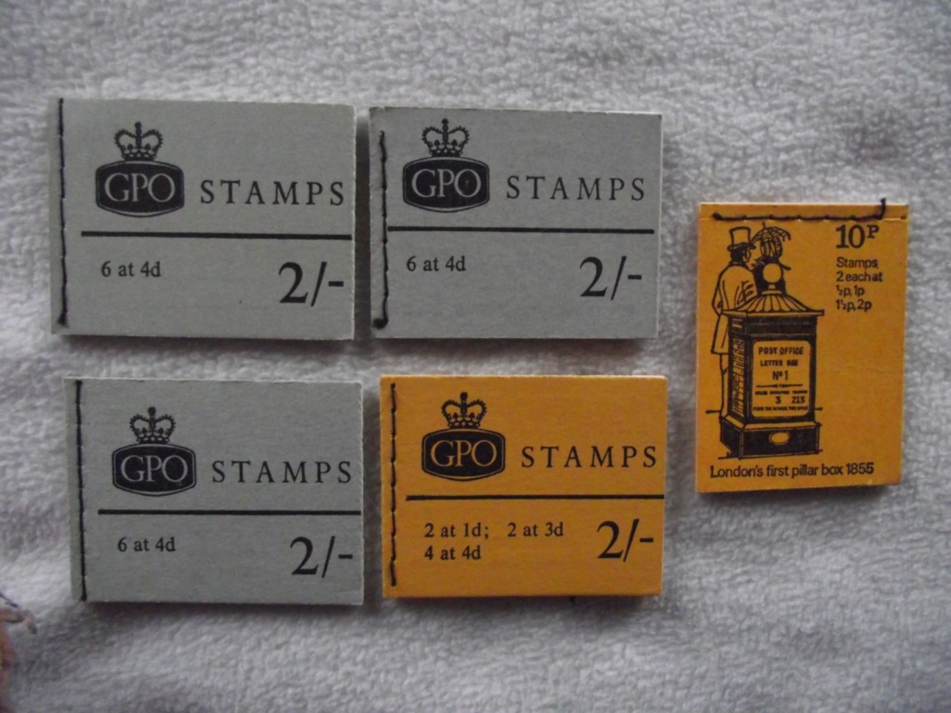 21 X Vintage Books of Unused British Postage Stamps - 19 X Pre 1970 & 2 X Decimal. - Image 3 of 13