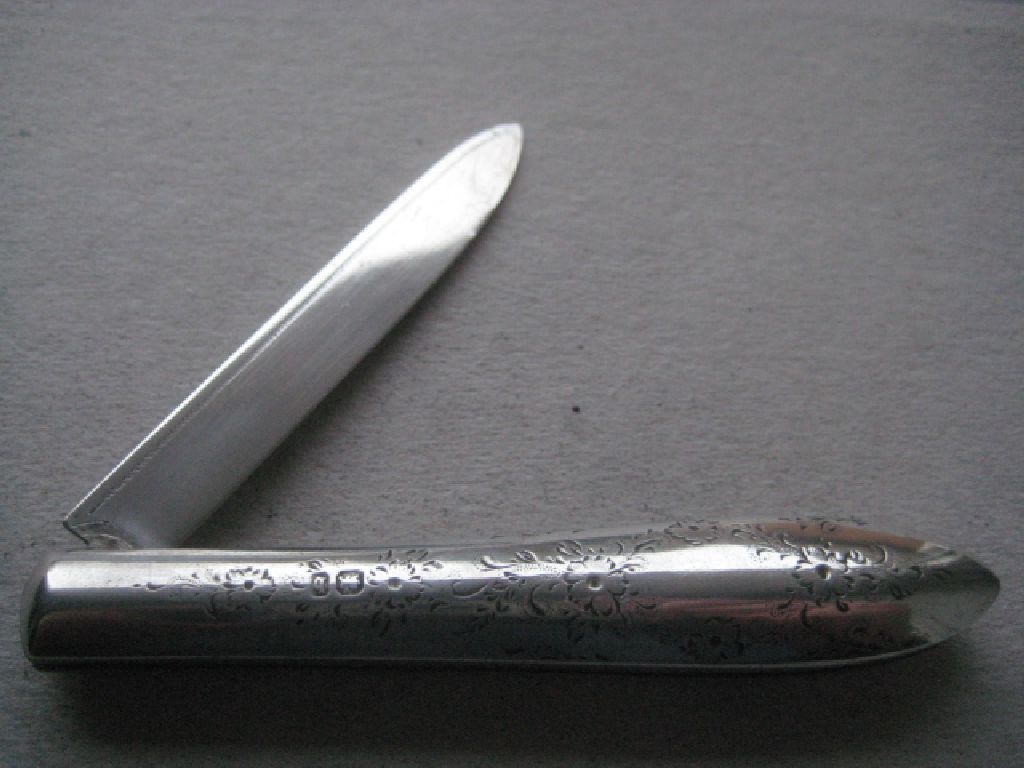 Victorian All Silver Folding Fruit Knife - Image 2 of 10