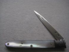 George III Mother of Pearl Hafted Silver Bladed Folding Fruit Knife