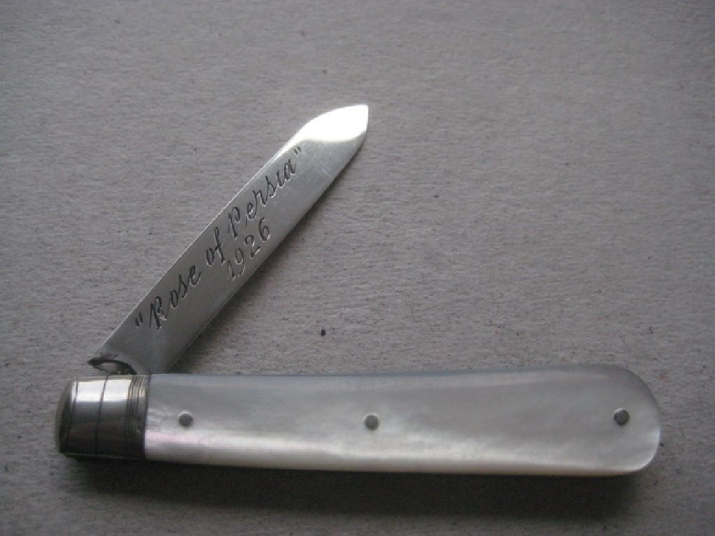 George V Chester Hallmarked Mother of Pearl Hafted Silver Bladed Folding Fruit Knife - Image 2 of 9