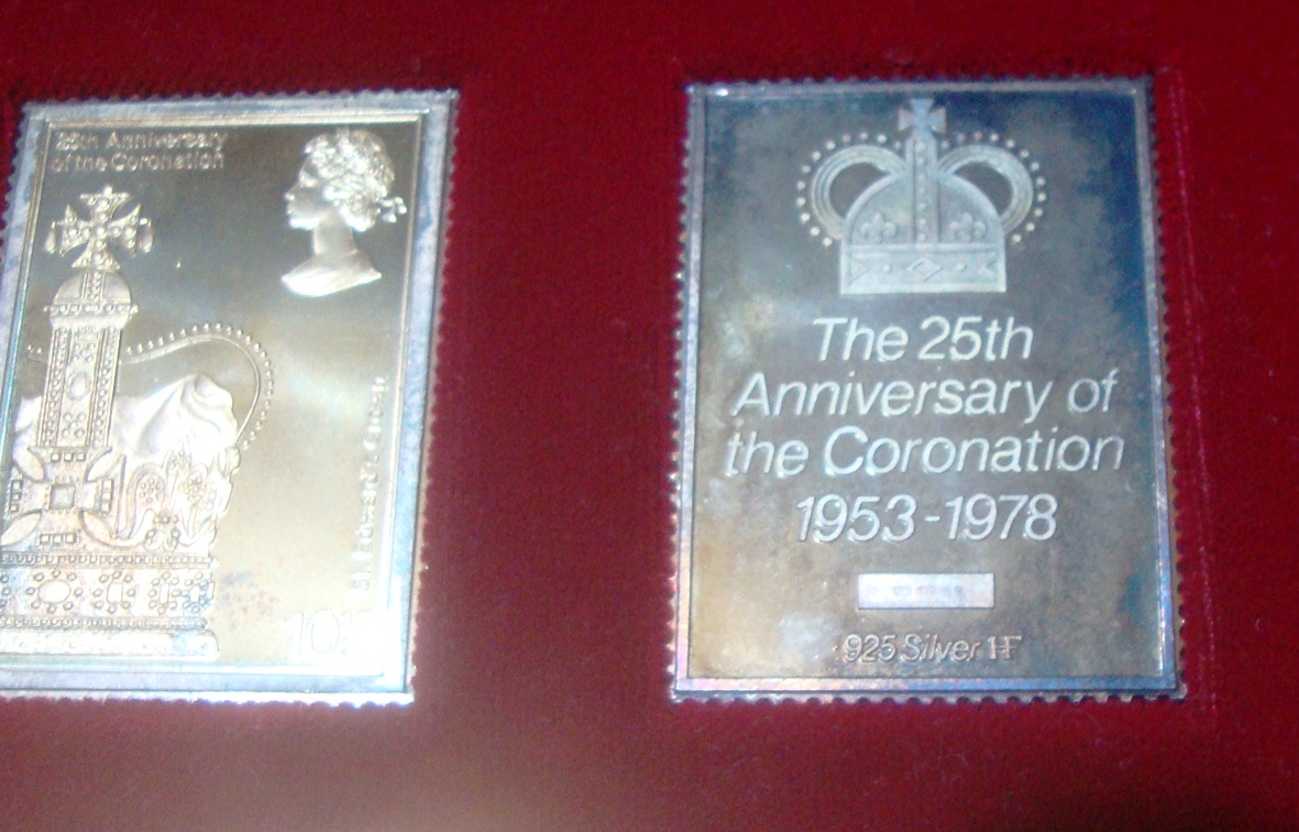 25th Anniversary of The Coronation In Stamp Ingots - Image 3 of 5