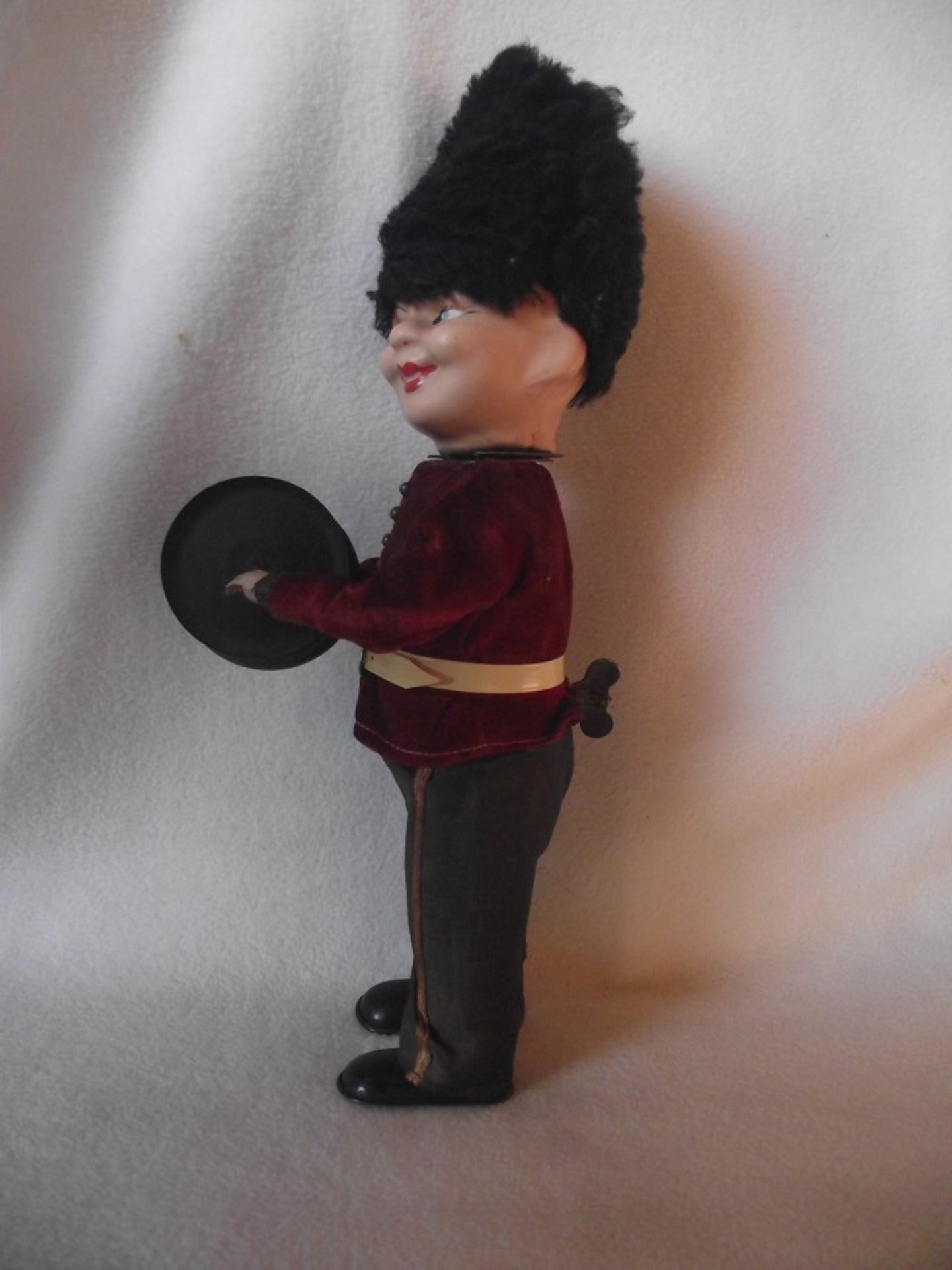 Vintage Clockwork Guardsman Playing Cymbals - Moving Bisque Head -1950's-1960's - Image 4 of 23