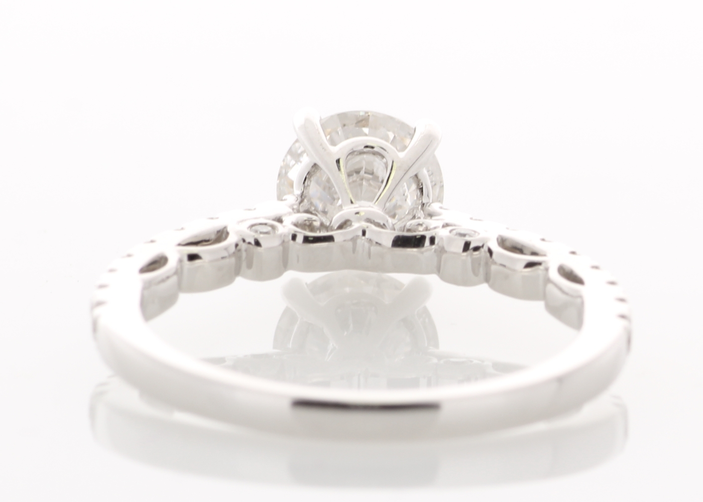 18ct White Gold Single Stone Prong Set With Stone Set Shoulders Diamond Ring (1.13) 1.46 Carats - Image 3 of 6