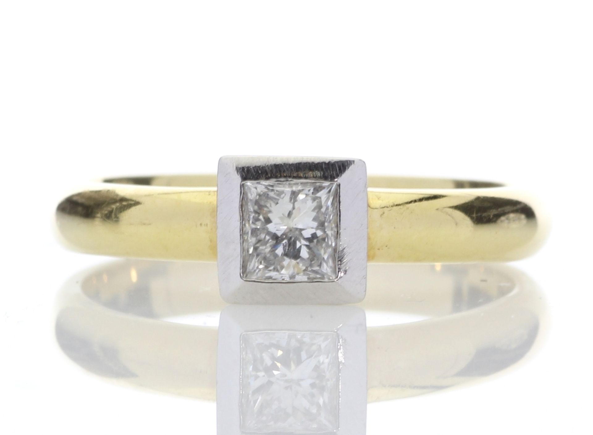 18ct Single Stone Princess Cut Rub Over Diamond Ring 0.45 Carats - Image 2 of 10