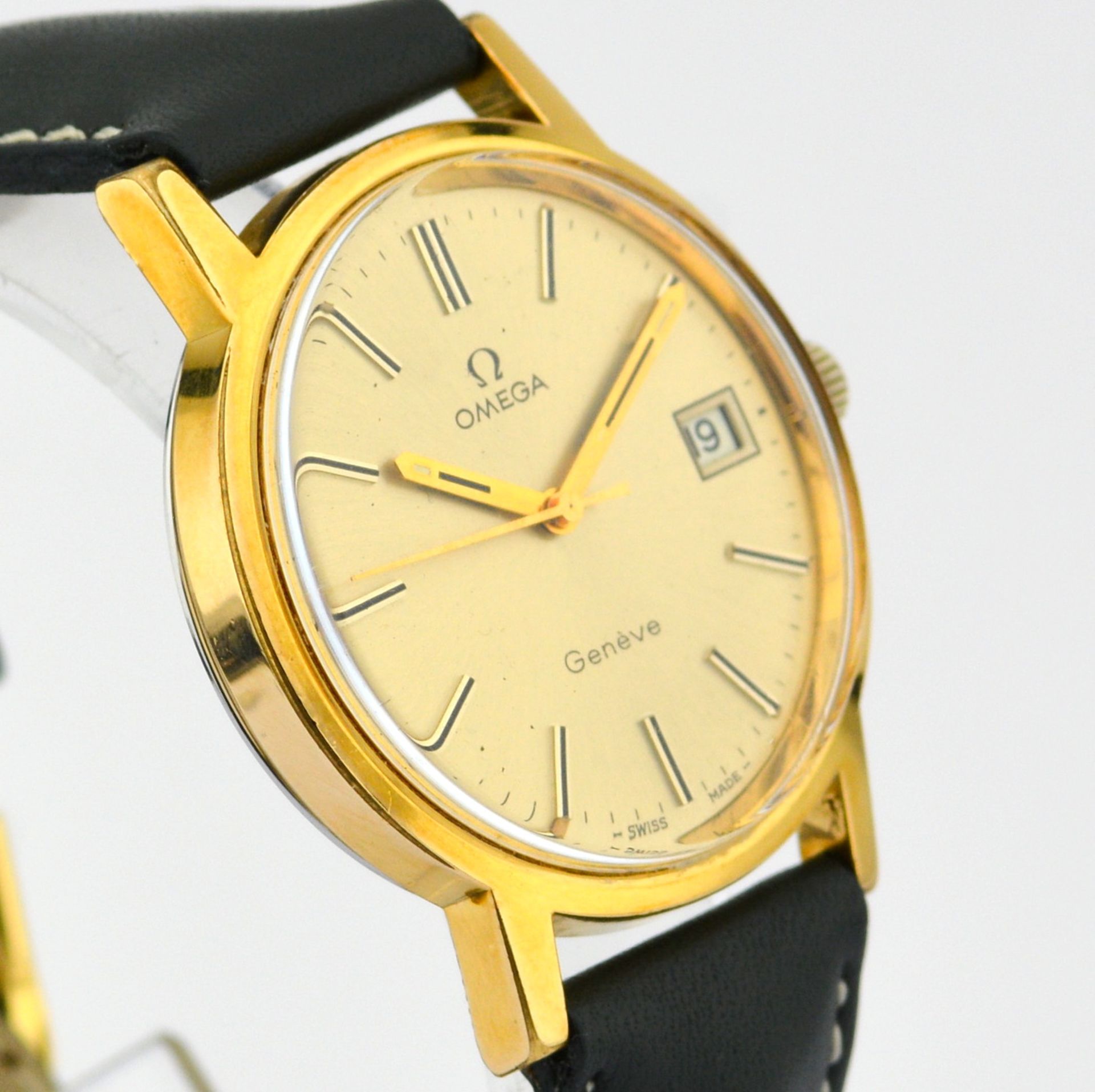 Omega / Vintage Automatic Date - Gentlmen's Steel Wrist Watch - Image 3 of 7