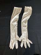 Gloves and Costume Jewellery Used By Vanessa Hudgens