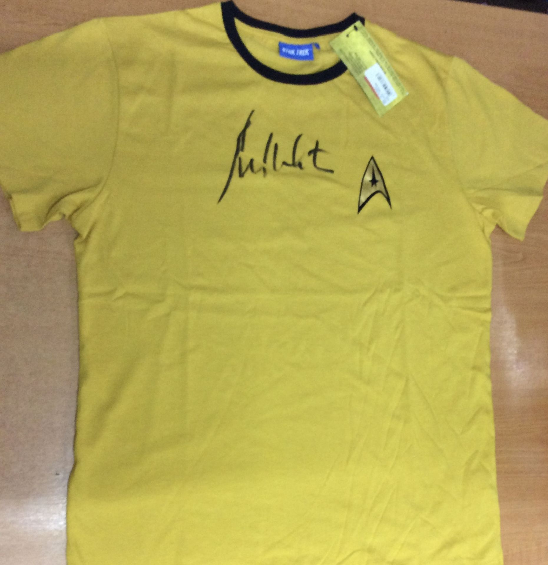 Star Trek Signed T-Shirt By William Shatner