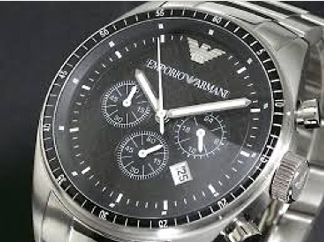 Emporio Armani AR0585 Men's Classic Silver Bracelet Chronograph Watch - Image 7 of 8