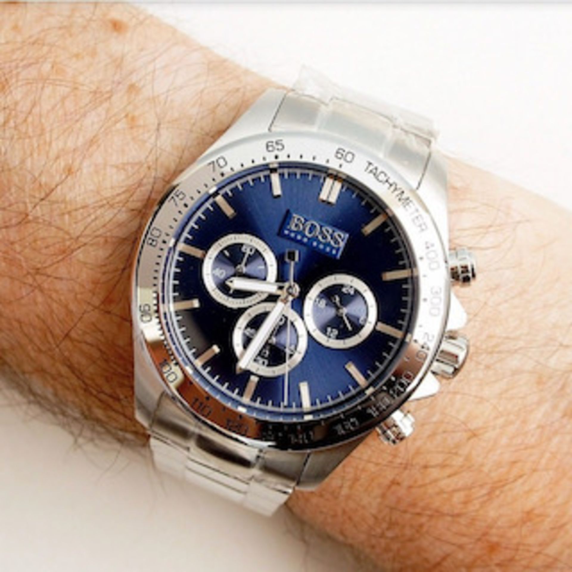 Hugo Boss 1512963 Men's Ikon Blue Dial Silver Bracelet Chronograph Watch - Image 3 of 5