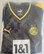 Borussia Dortmund Away 22/23 Kit