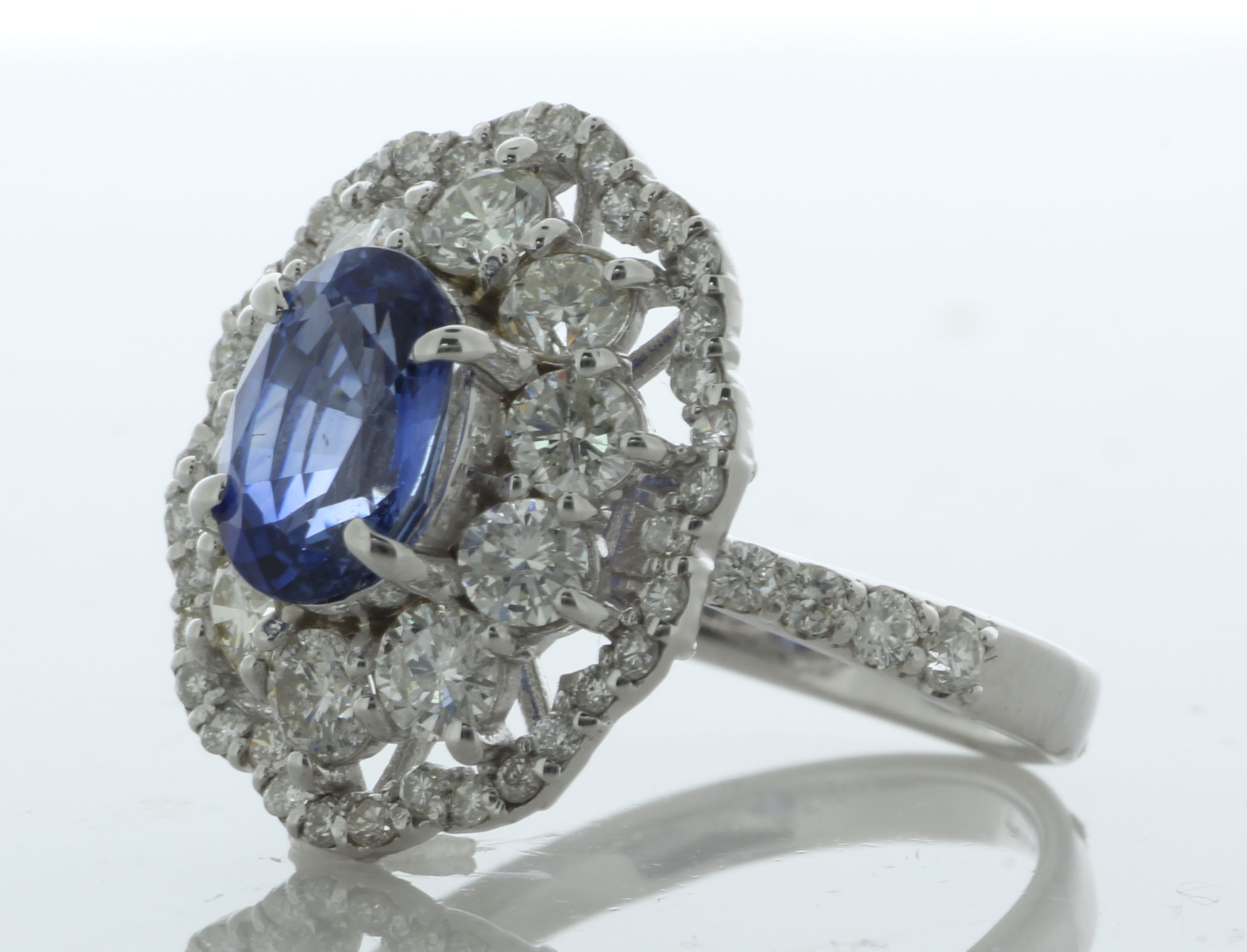 18ct White Gold Oval Cluster Diamond and Sapphire Ring (S1.96) 1.69 Carats - Image 2 of 5