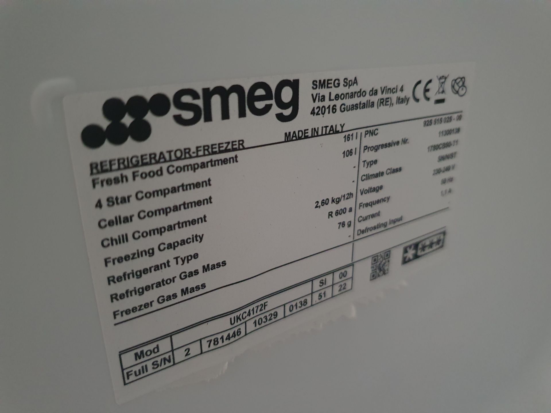 Current Online Price £859. Smeg Universal Built In Right Hinge Refrigerator White UKC4172F - Image 5 of 16