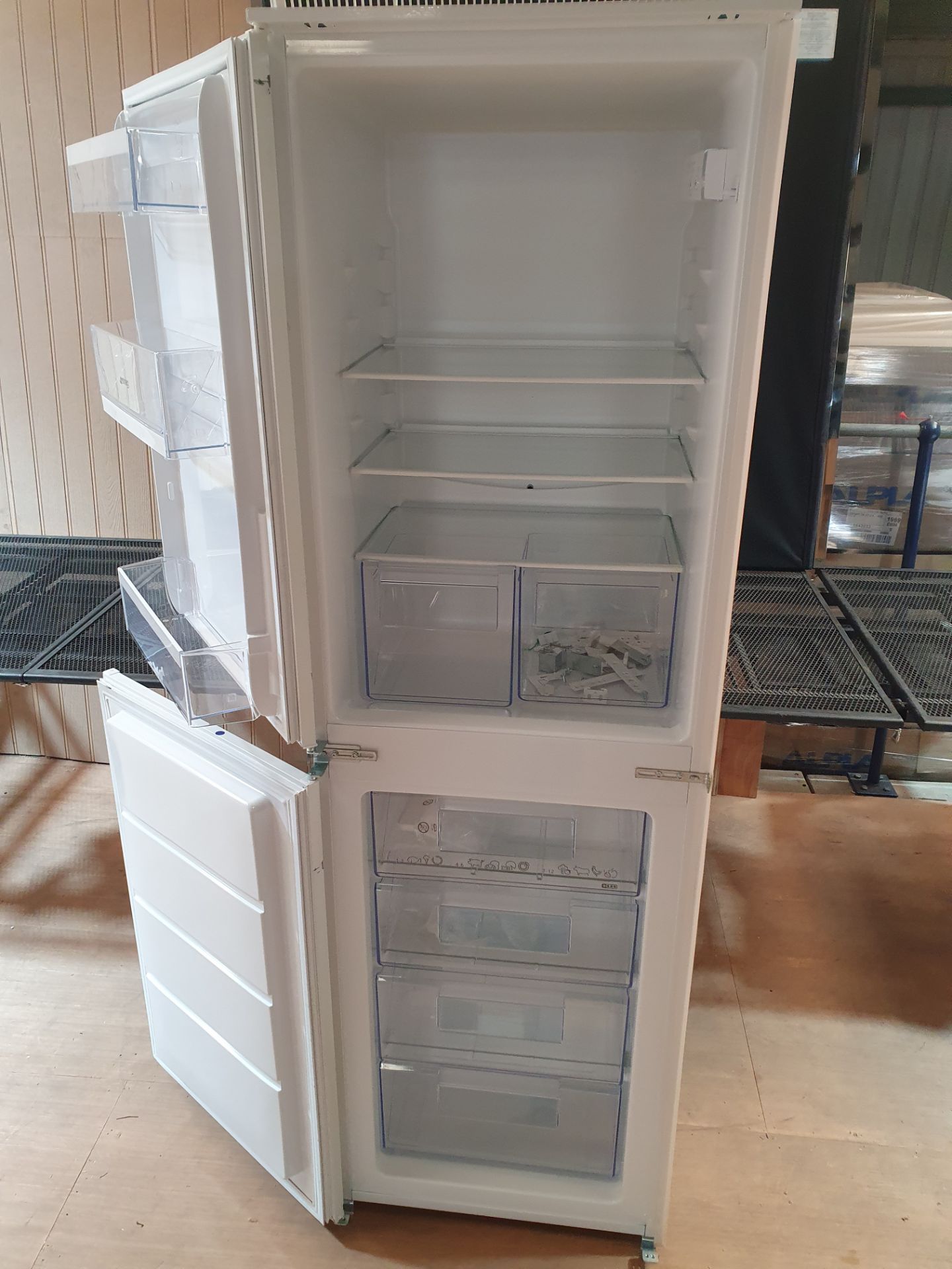 Current Online Price £859. Smeg Universal Built In Right Hinge Refrigerator White UKC4172F - Image 10 of 16