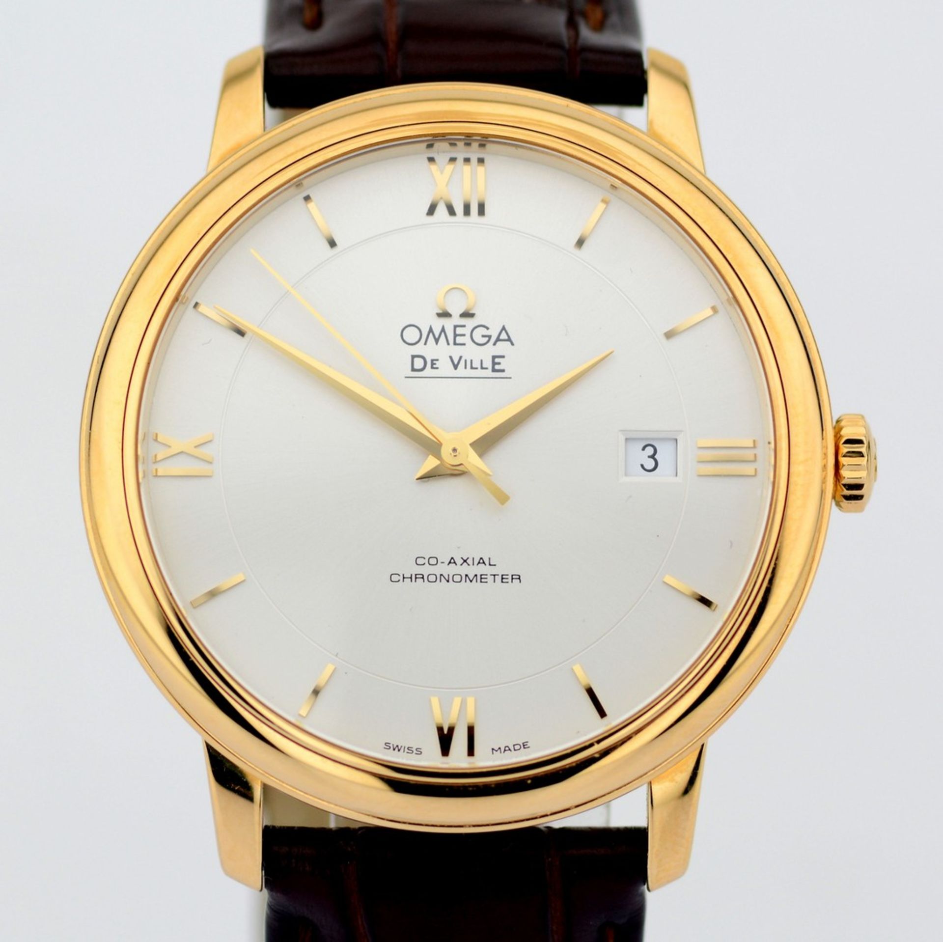 Omega / DE VILLE Prestige 18K Co-Axial Chronometer - Gentlemen's Yellow Gold Wristwatch