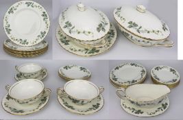 Minton Greenwich Part Dinner Service