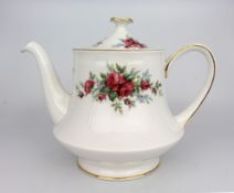 Royal Standard Rambling Rose Tea Pot