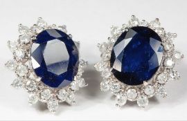 14 kt. White Gold Earrings - 7.06 ct Sapphire & 1.10ct Diamond