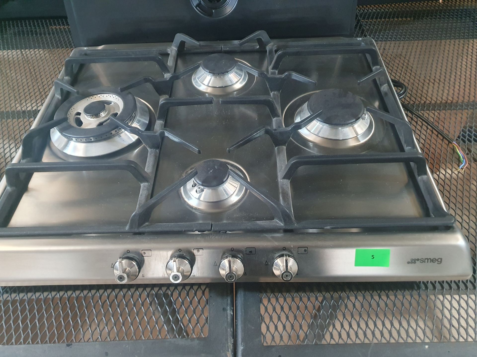 Smeg SER60SGH3 60 Classica Aesthetic Gas Hob RRP £299 - Image 3 of 13