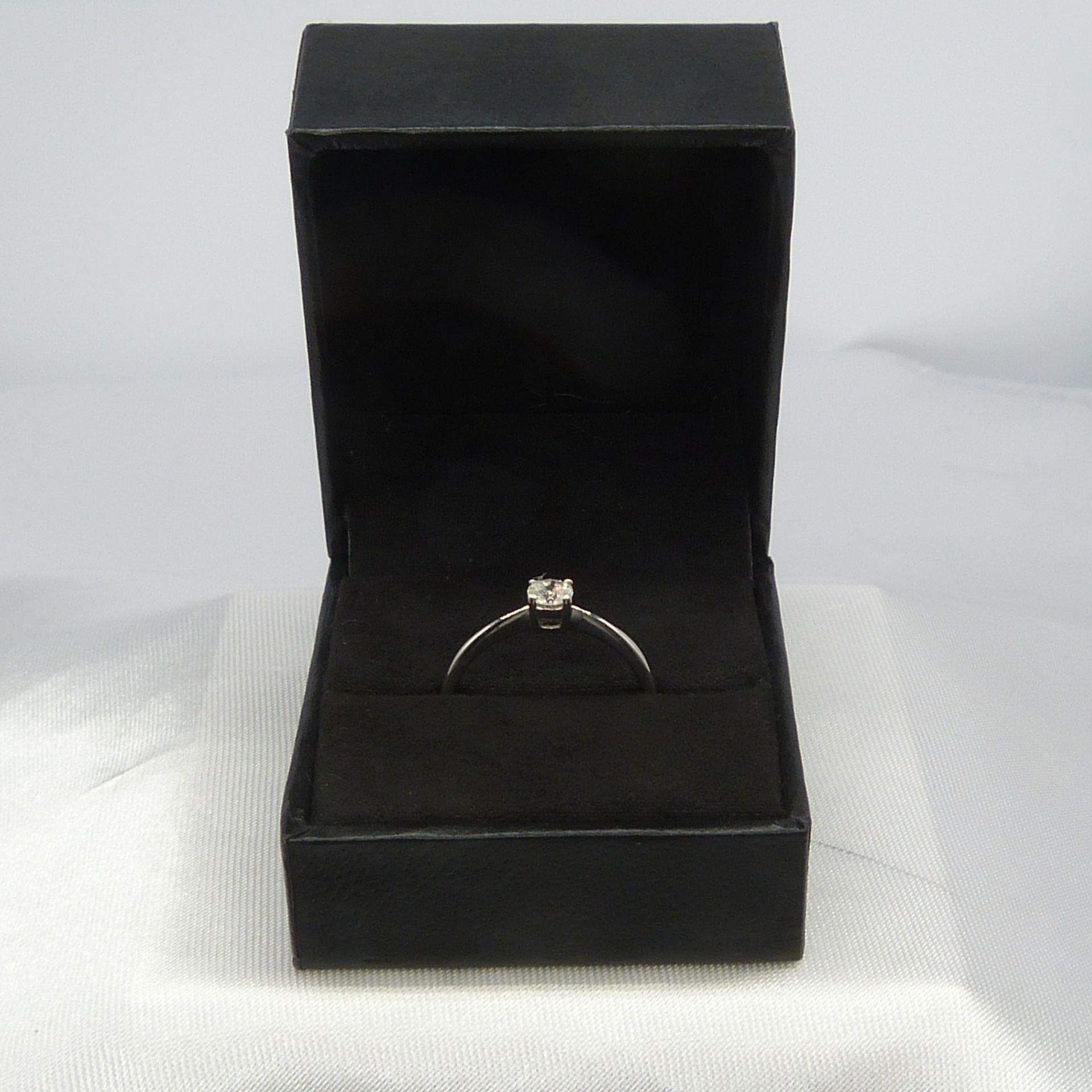 9ct White Gold 0.25 Carat Diamond Solitaire Ring, Boxed - Image 6 of 6