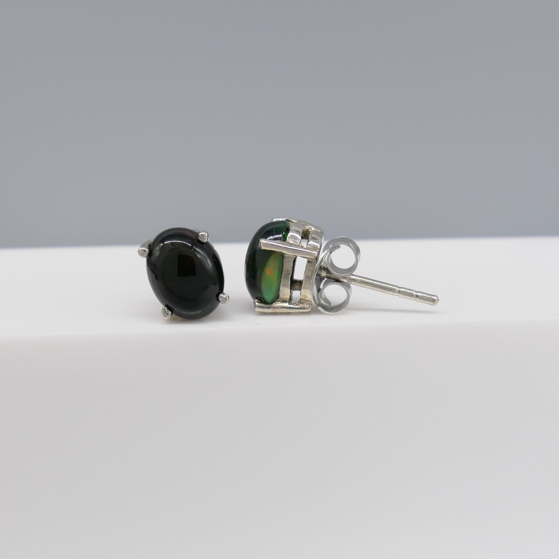 A Pair of Natural Cabochon Ethiopian Opal Ear Studs In Sterling Silver - Image 5 of 5