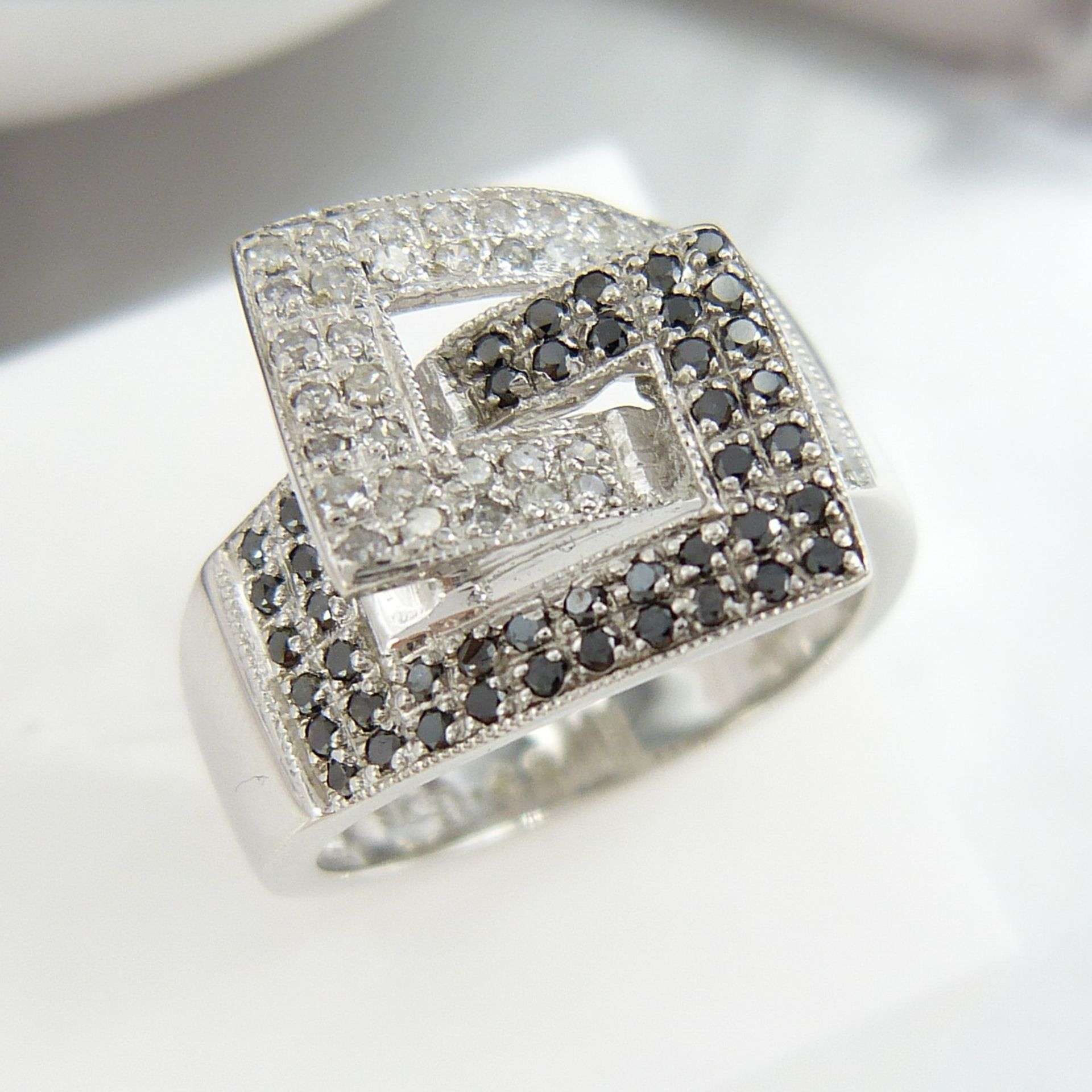 Mid-century Styled 0.45 Carat Black and White Diamond Ring In White Gold