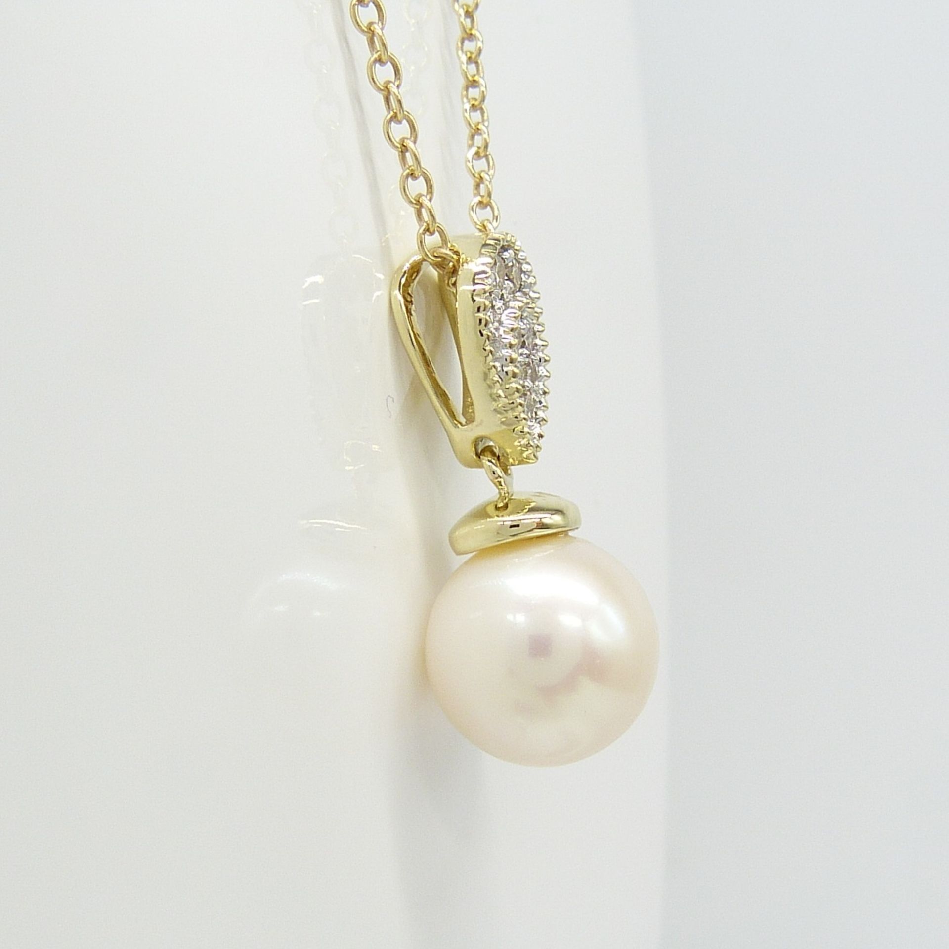 Classic Pearl and Diamond Tear Drop Pendant and Chain In 9ct Yellow Gold - Image 6 of 6