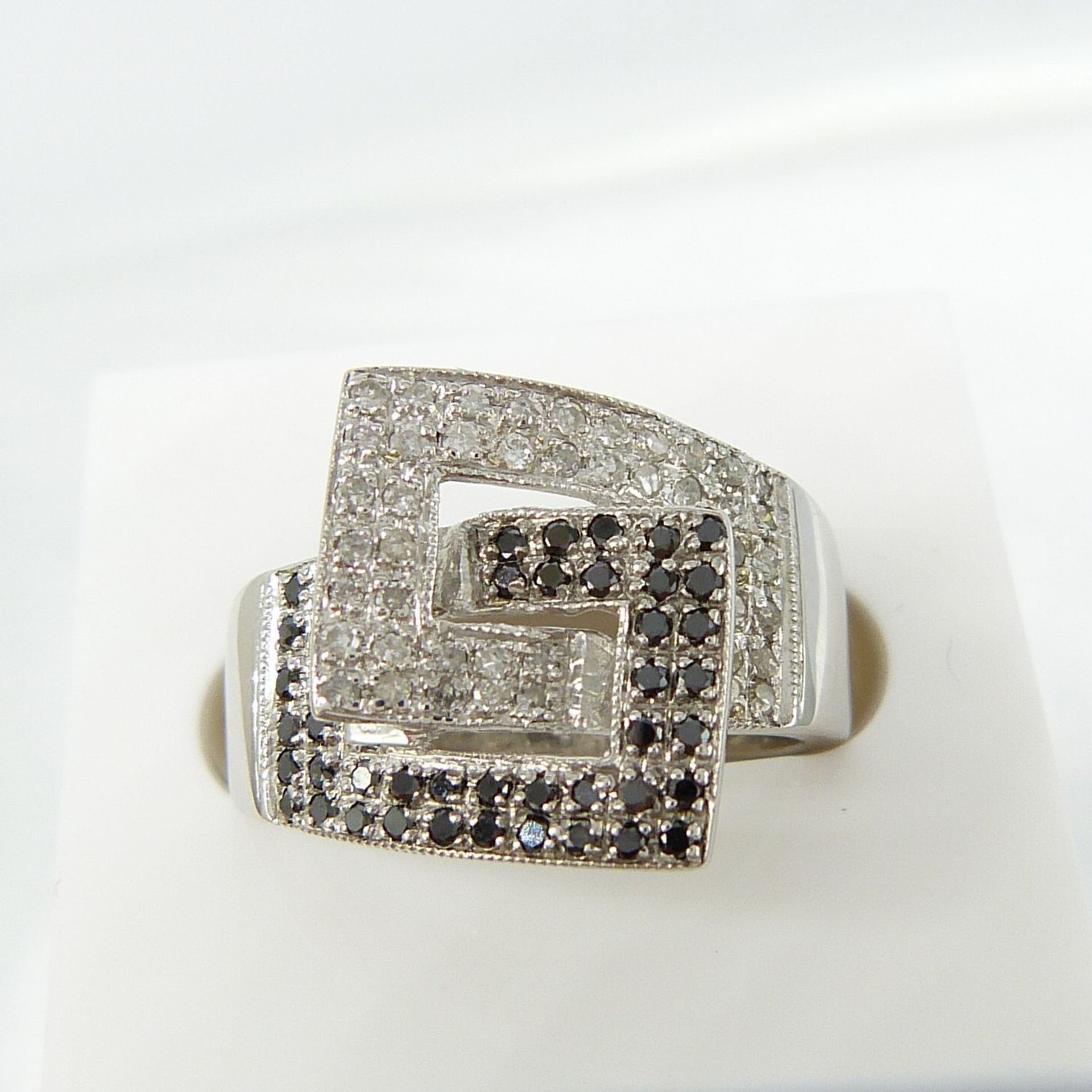 Mid-century Styled 0.45 Carat Black and White Diamond Ring In White Gold - Image 6 of 6