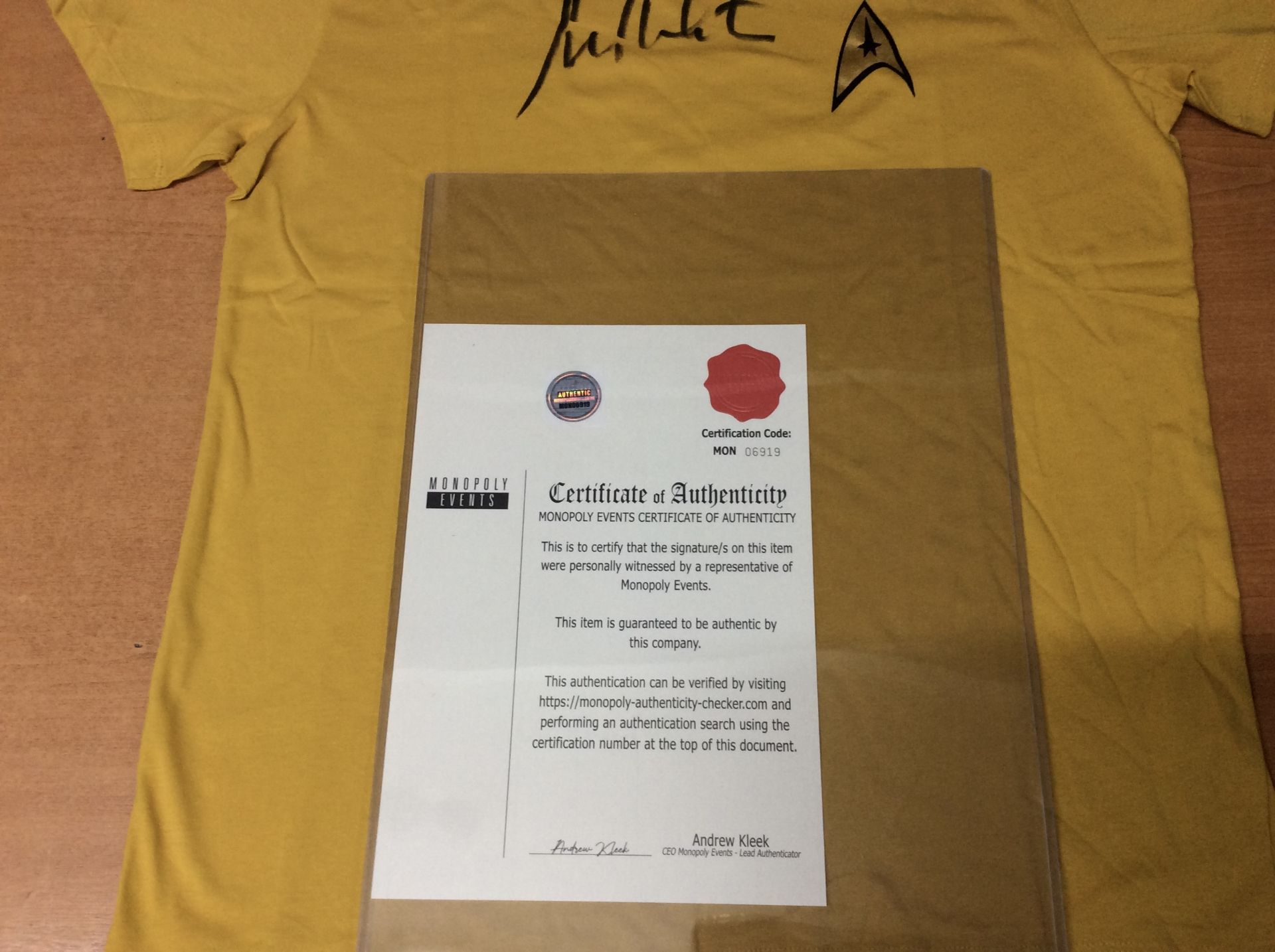 Star Trek Signed T-Shirt By William Shatner - Image 3 of 5