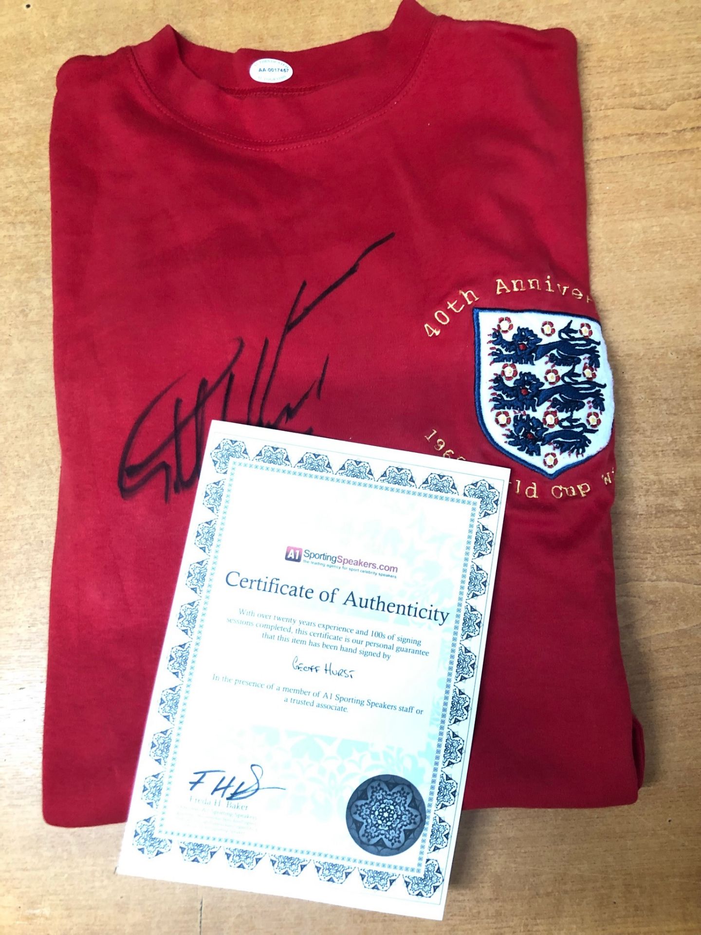 Geoff Hurst Signed Long Sleeve T-shirt - Image 2 of 2