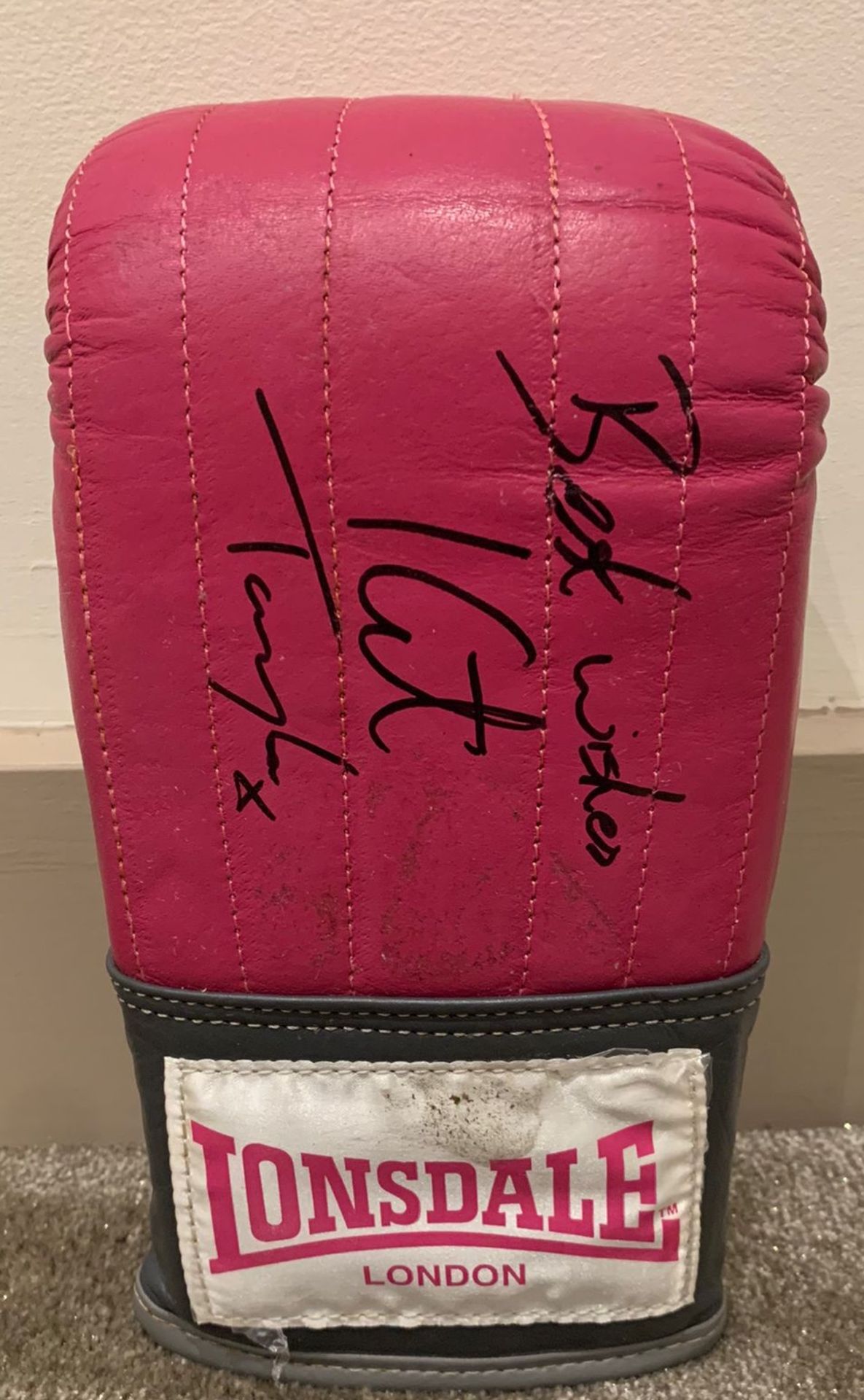 Katie Taylor Signed Glove With COA - Image 2 of 4