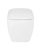 Brand New Boxed Cedar Wall Hung Toilet With Soft Close Toilet Seat RRP £264 *No Vat*