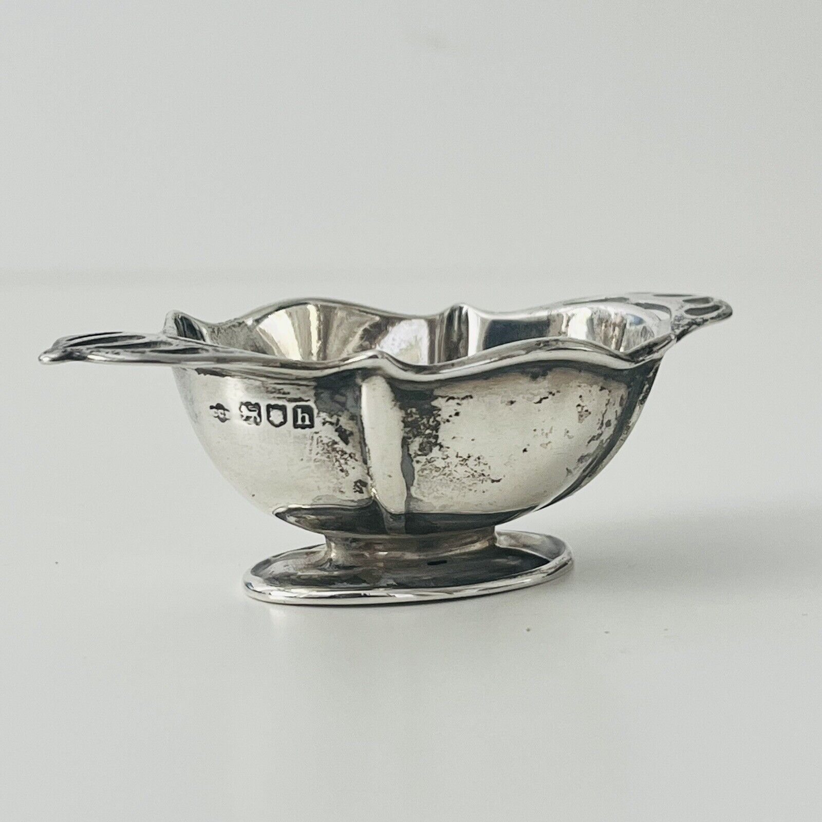 An Antique Edwardian Silver Drinking Cup Quaich, Hallmarked London 1903 - Image 3 of 8