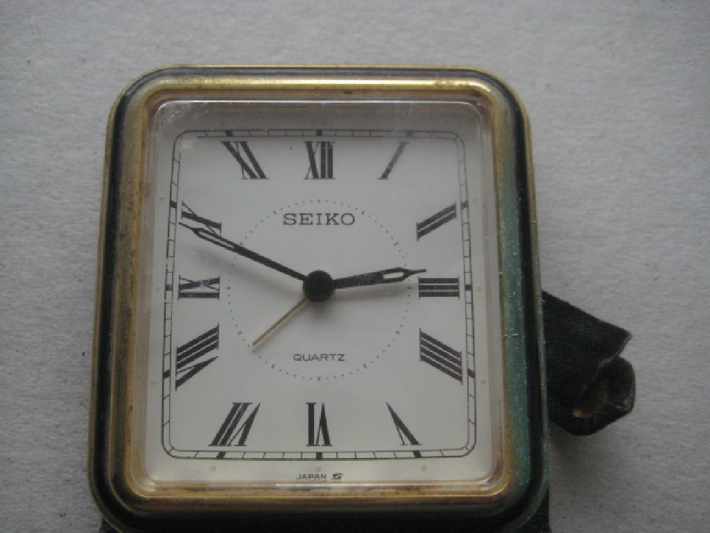 Vintage Metal Seiko Travel Alarm Clock - Image 10 of 13